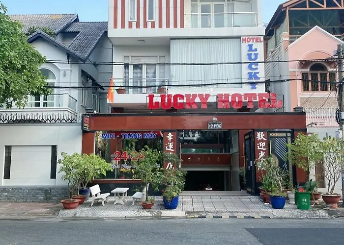 Lucky Hotel